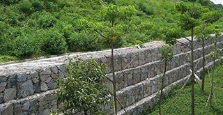 格賓網(wǎng)箱網(wǎng)絲粗細(xì)影響耐受力